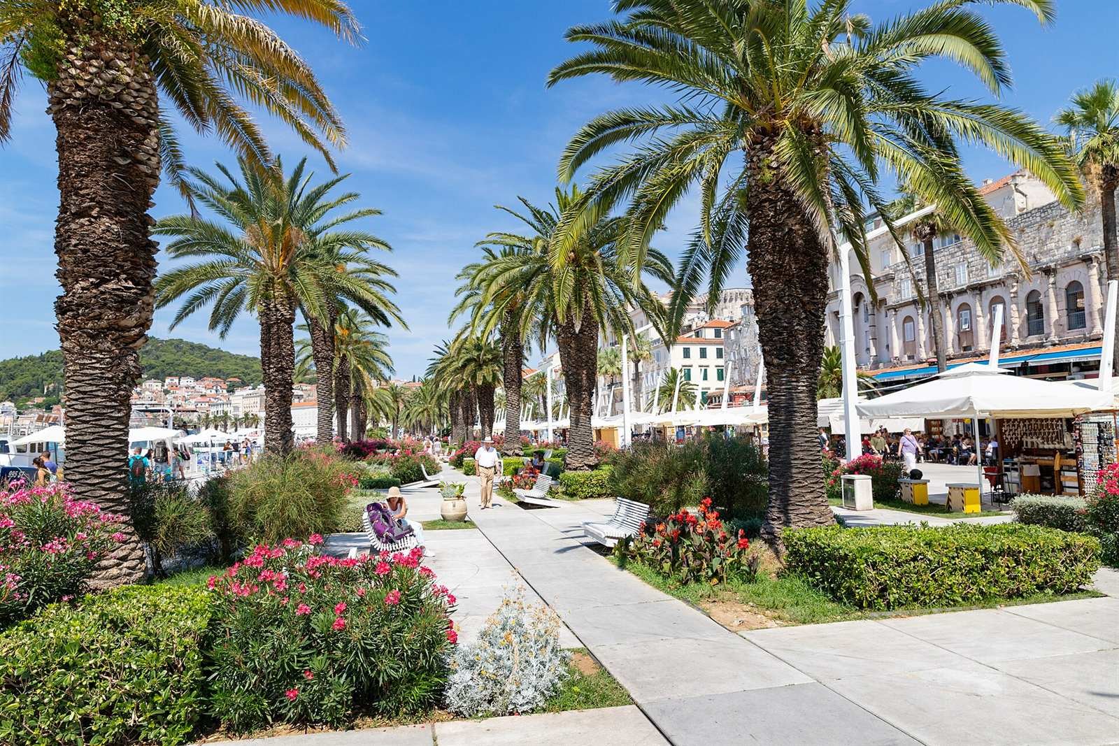 The Riva promenade · {km:riva}